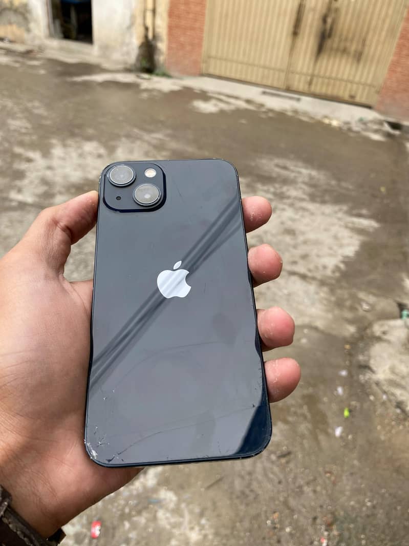 Apple iPhone 13 0