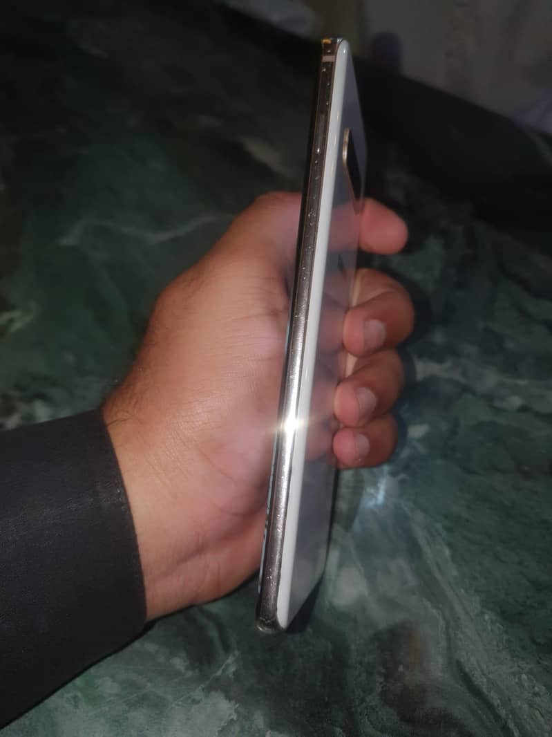 Samsung S10 Plus 3