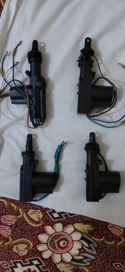4 Motors Set for Car Door Locking