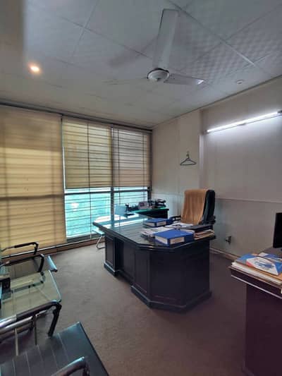 Excellent 4 Marla Corner Office Available For Rent Tiled Floor