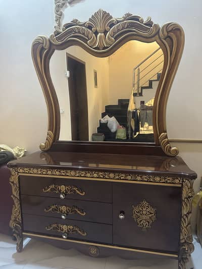 Luxury Royal Wooden Dressing Table (Brand New)