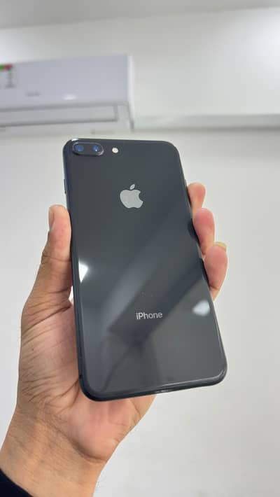 Apple iPhone 8 Plus simetime available