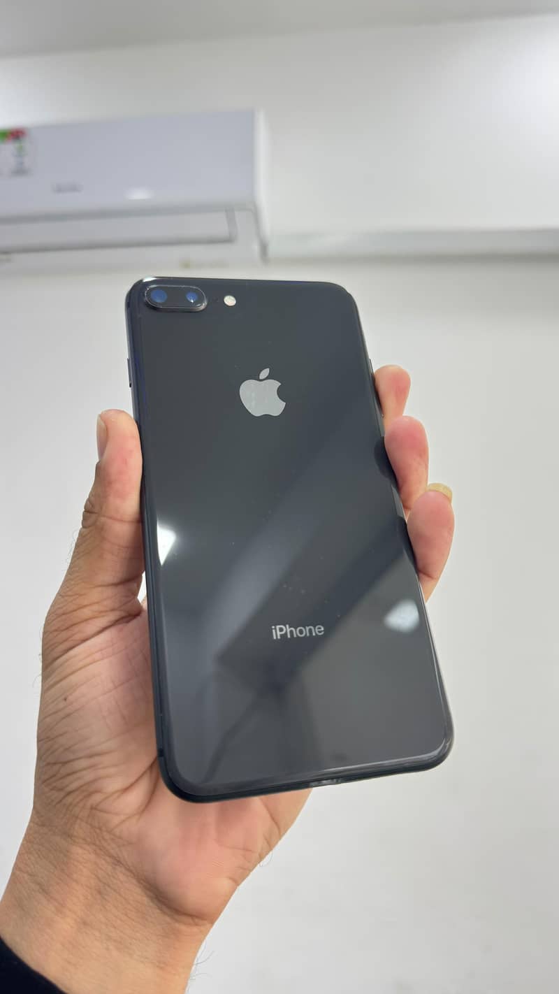 Apple iPhone 8 Plus simetime available 0