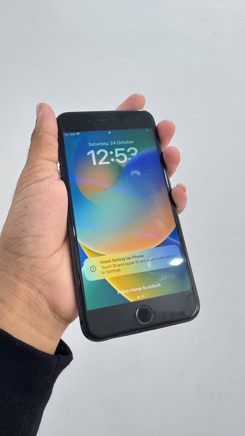 Apple iPhone 8 Plus simetime available 1