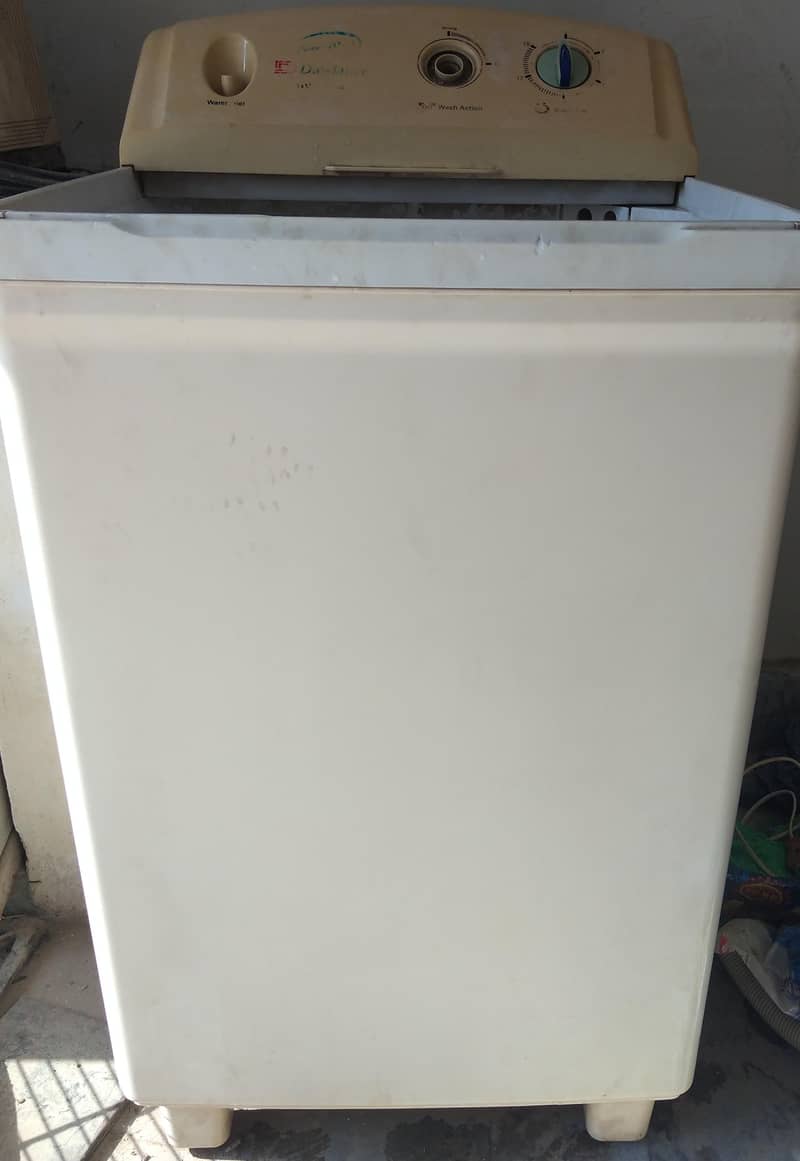 Dawlance washing machine 0