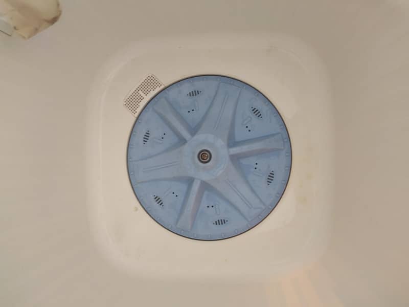 Dawlance washing machine 1