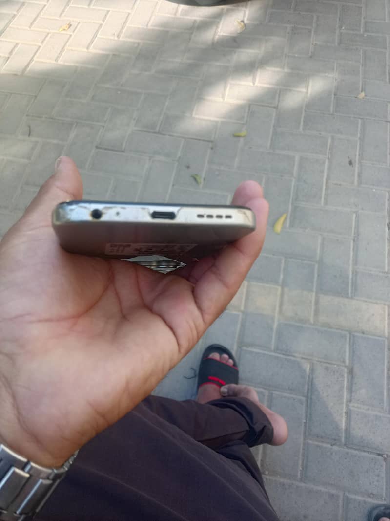 Infinix Smart 9 3