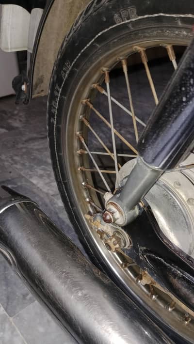 1 motorbike for sale