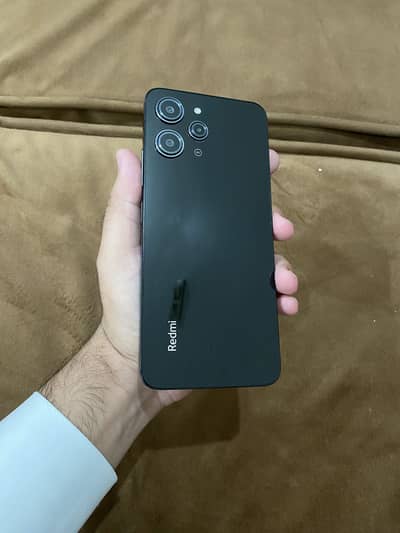 Xiaomi Redmi 12