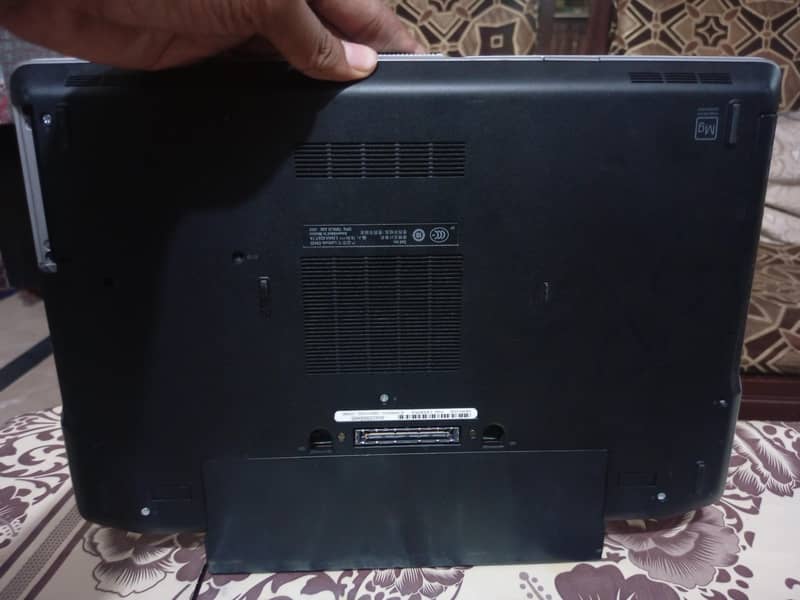 Dell latitude E6420 1