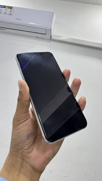 Apple iPhone 11 Pro 512 gb Max factory unlock