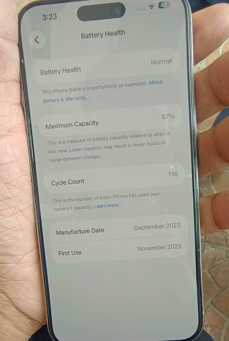 Apple iPhone 15 Pro Max 4