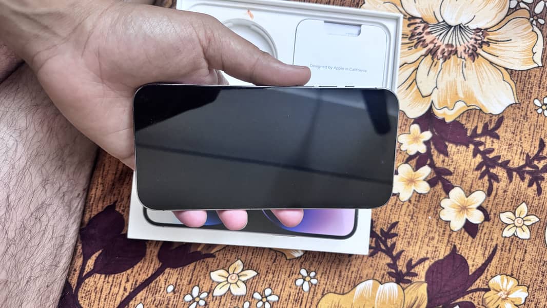 Apple iPhone 14 Pro Max 1