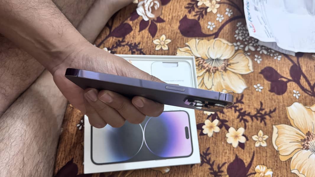 Apple iPhone 14 Pro Max 4