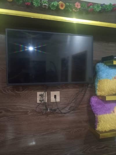 Led Tv available With Dish Antenna and reciever