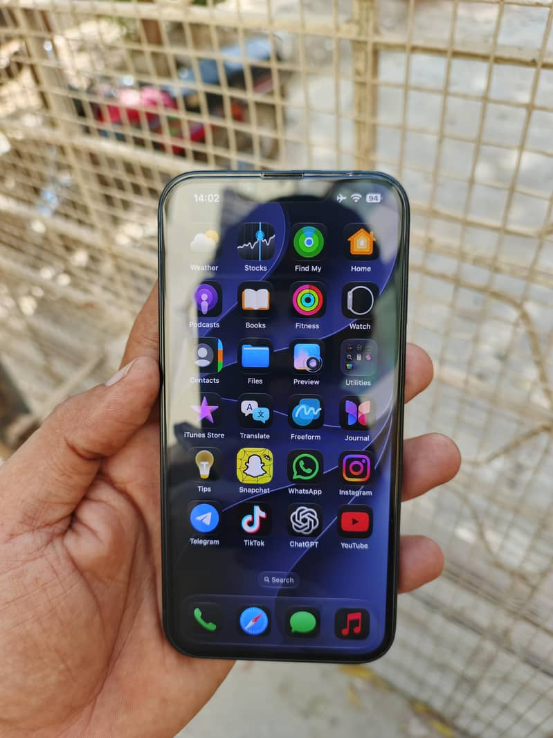 Apple iPhone 14 0