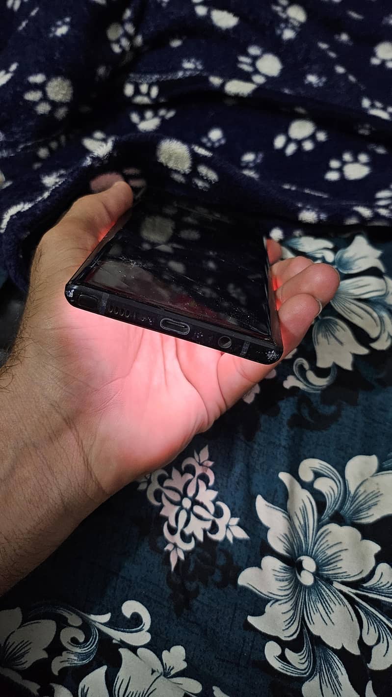 Samsung Mobile Note 9 1