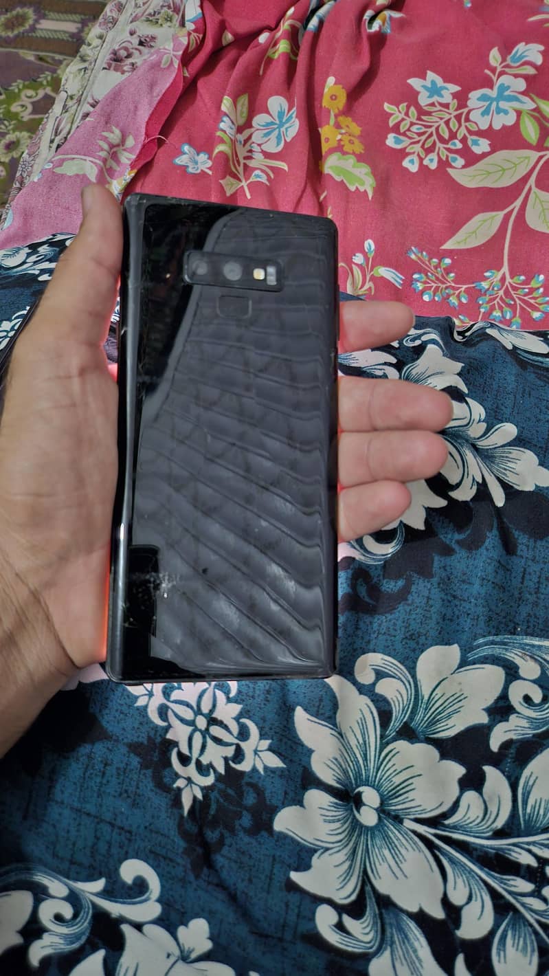 Samsung Mobile Note 9 4