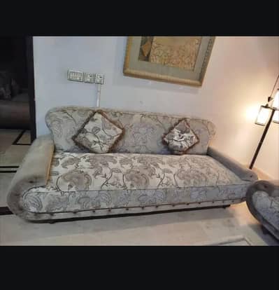 7 Seater Sofa in very good condition
