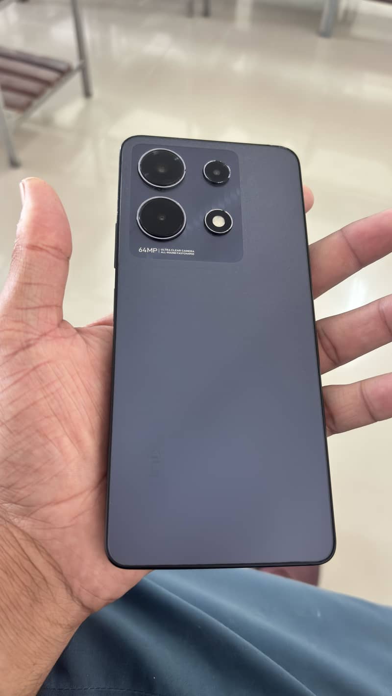 Infinix Note 30 8