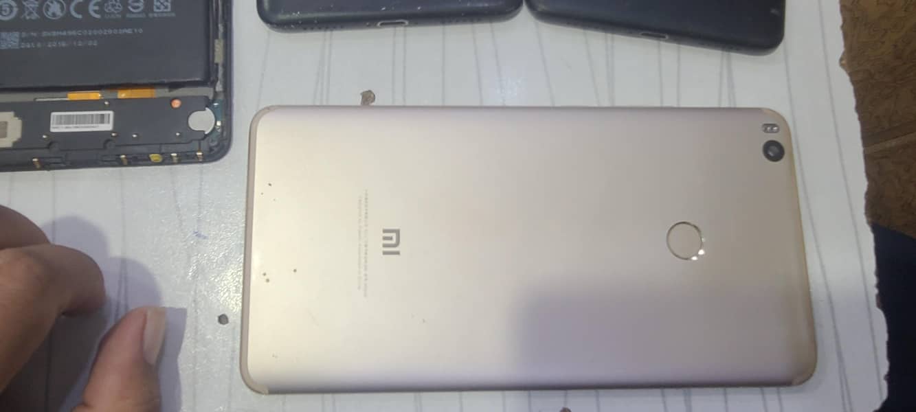 Xiaomi Mi Max 2 0