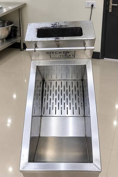 Automatic Deep Fryer for Sale – Excellent Condition