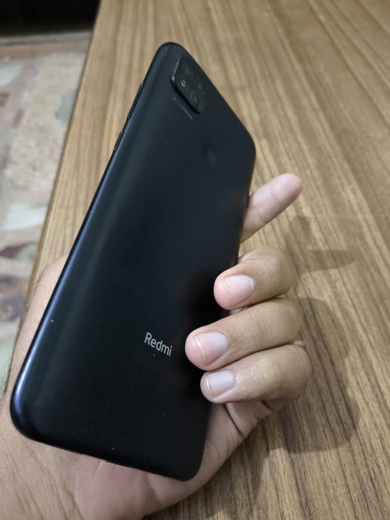 Xiaomi Redmi 9C 3