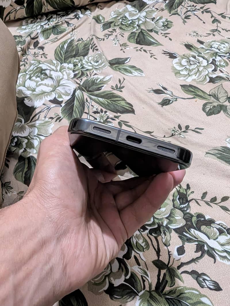 Google Pixel 10 Pro 4
