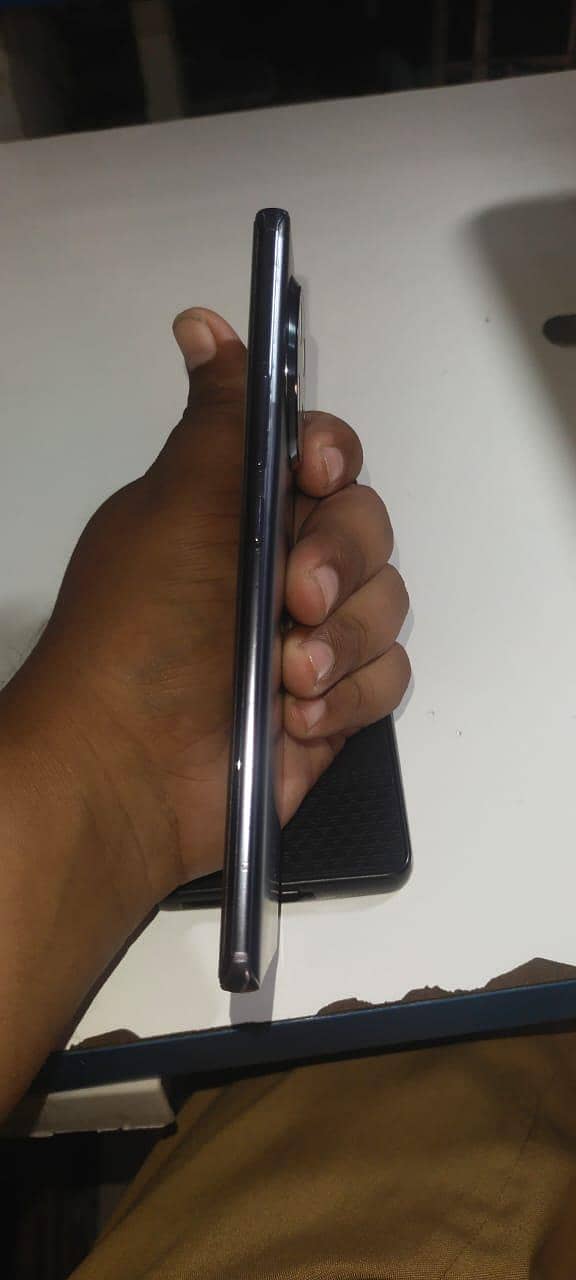 Tecno Spark 20 Pro Plus 3