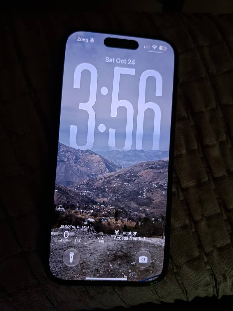 Apple iPhone 15 Pro 10
