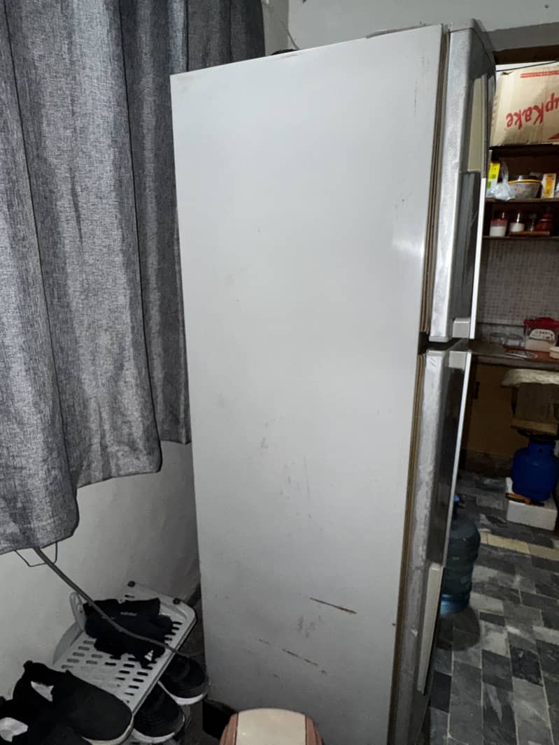 Dawlance Refrigerator 3