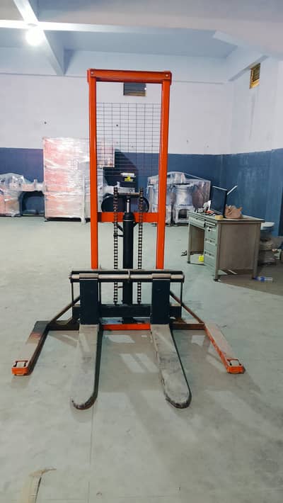 Manual Hydraulic Stacker / Drum-Lifting Type Stacker
