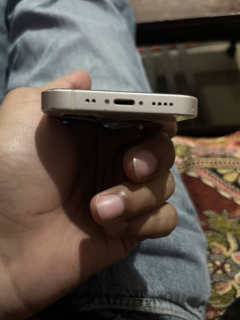Apple iPhone 13 mini 2