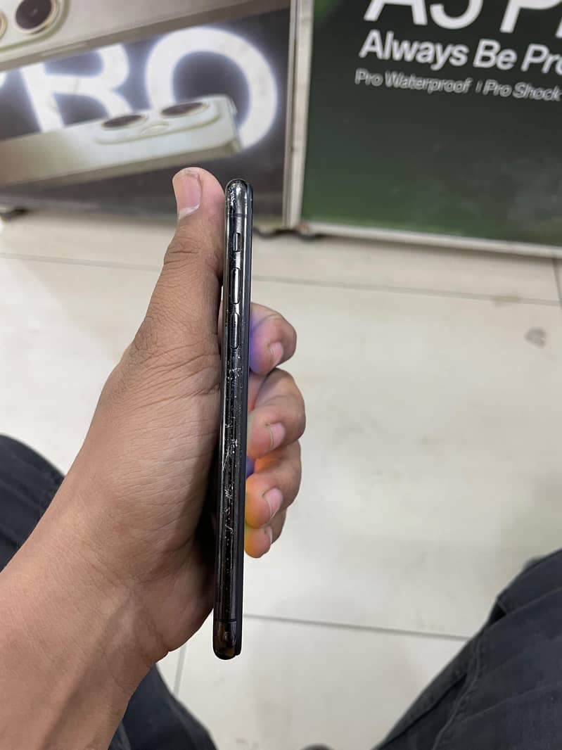 Apple iPhone X 1