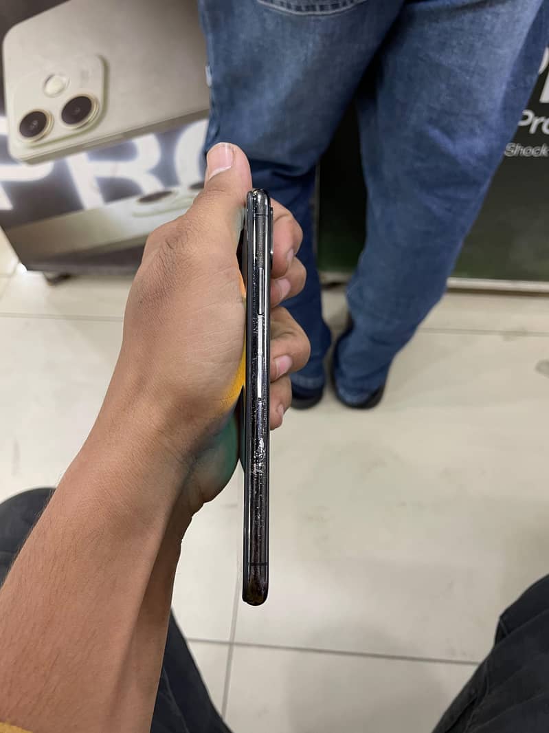 Apple iPhone X 7