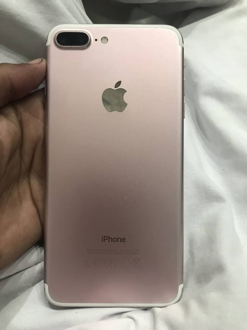 Apple iPhone 7 Plus 0