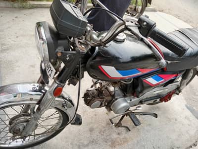 Honda CD  70 no any work required just buy and ride