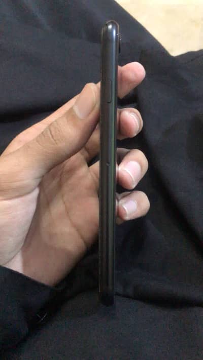 Apple iPhone SE 2020