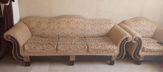 Wooden Sofa Set with Matching Center Table for Sale