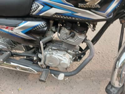 Honda CG 125 2024