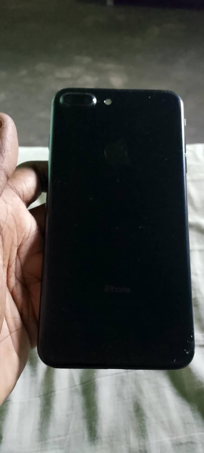 Apple iPhone 7 Plus 5