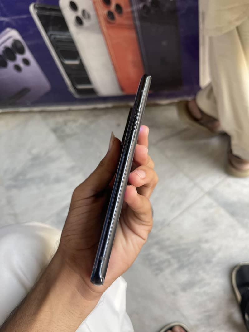One Plus 8 Pro 5