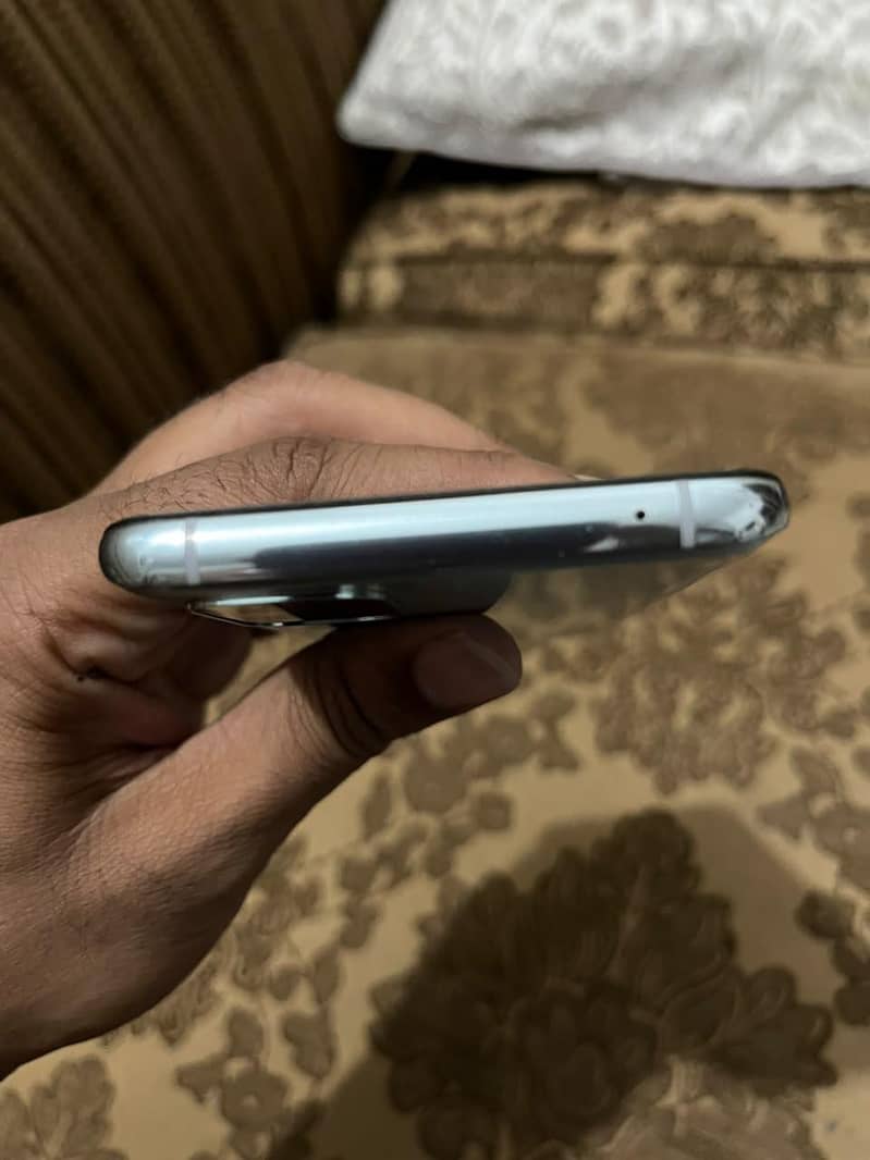 One Plus 8T 3