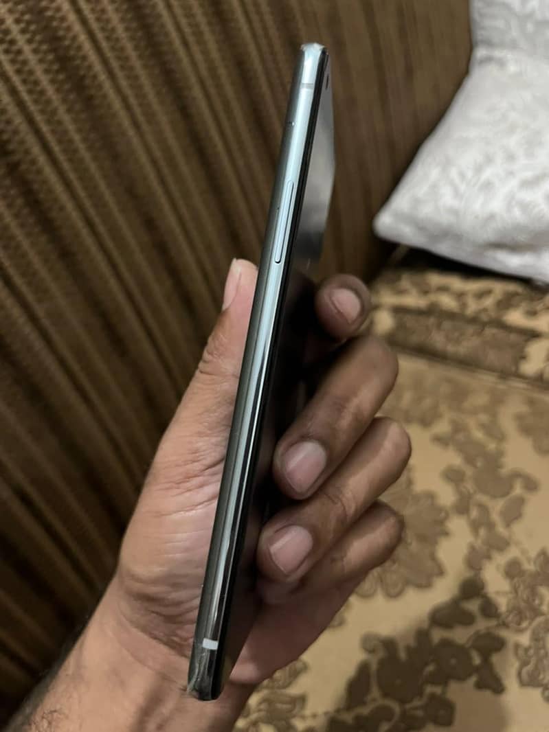One Plus 8T 5