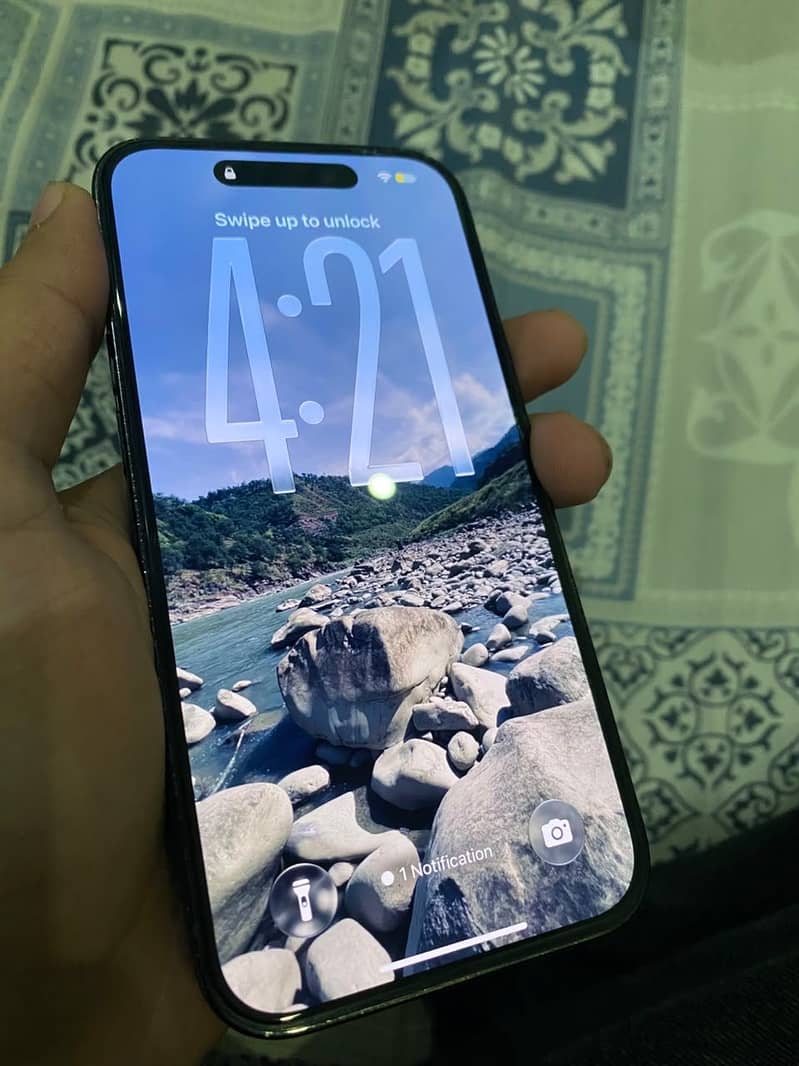 Apple iPhone 14 Pro 2
