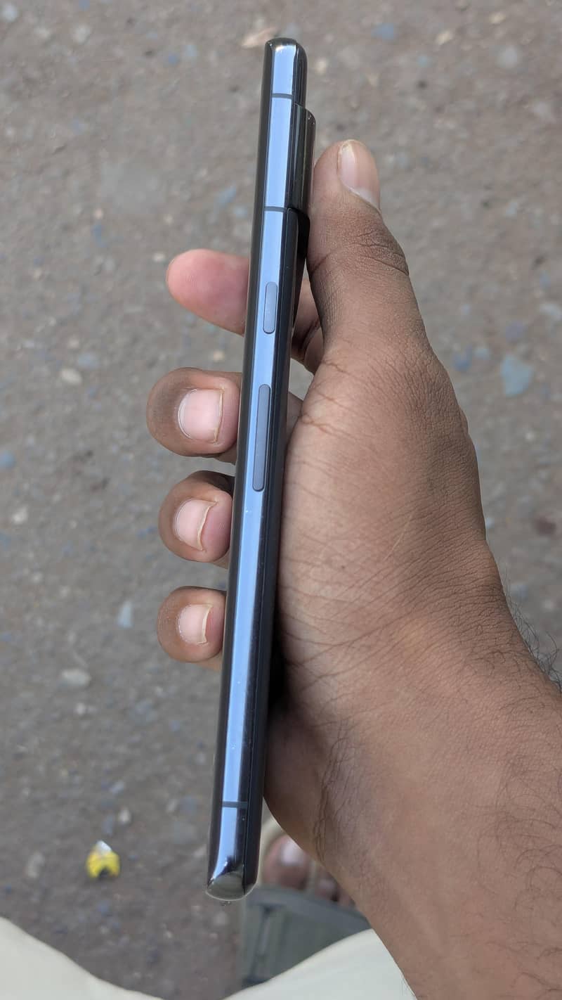 Google Pixel 7 Pro 6