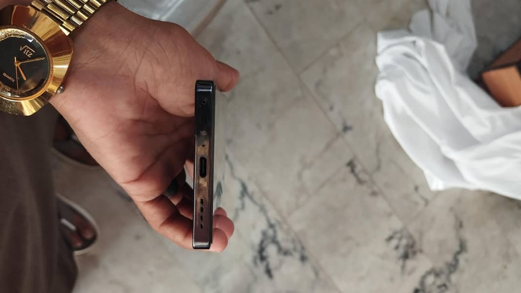Infinix Note 40 1