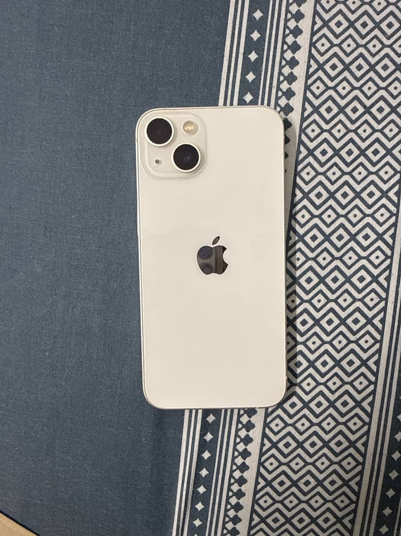 Apple iPhone 13 1