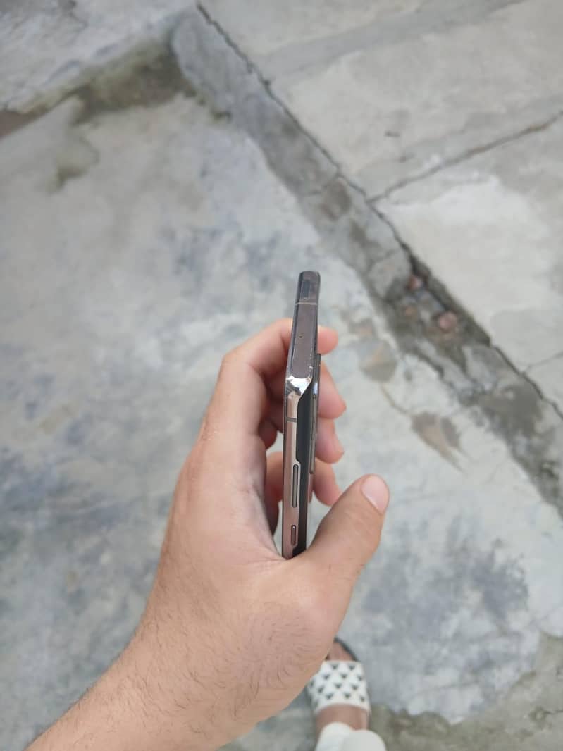 Samsung Mobile Note 20 4