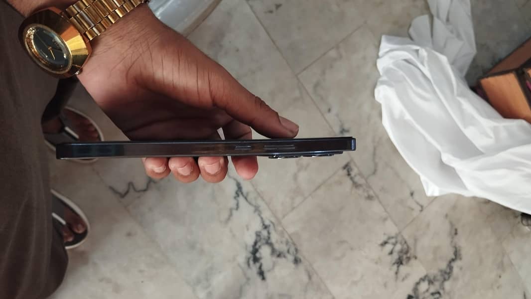 Infinix Note 40 5